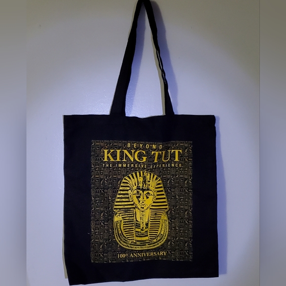 National Geographic Beyond King Tut Tote, 2 notebooks & Ankh pin - Picture 2 of 4